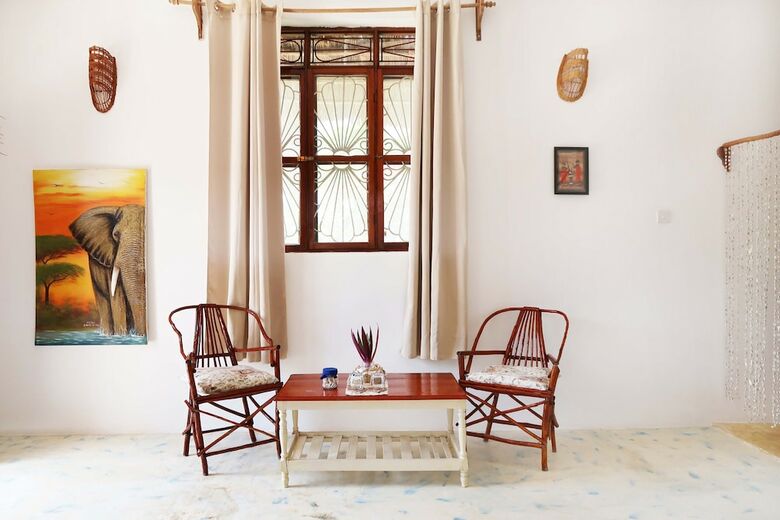 Bed & Breakfast Moonshine Villa