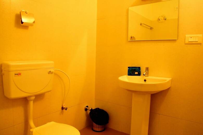 Oyo 3437 Daswal B&B Hotel
