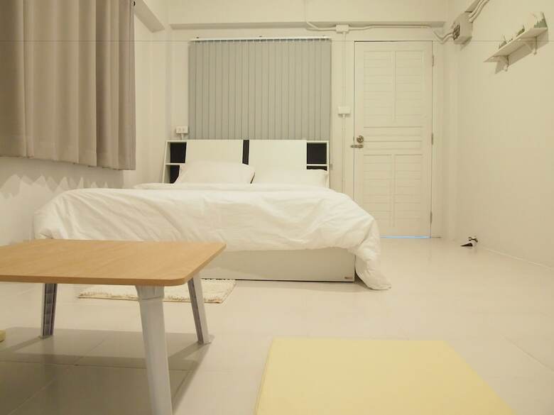 Hotel Stay Awhile