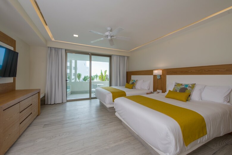 Izla Hotel