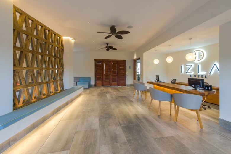 Izla Hotel