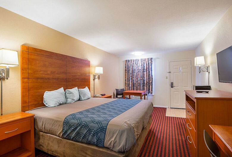 Hotel Econo Lodge Huntsville- University Area