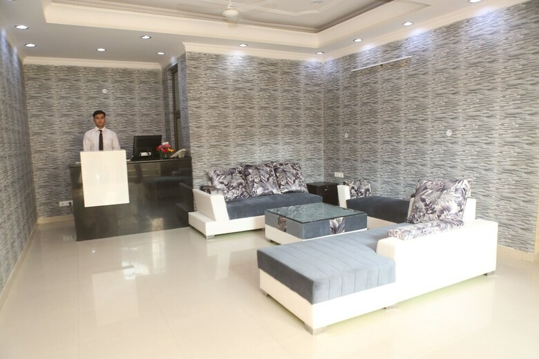 Hotel Mint City Center Suites