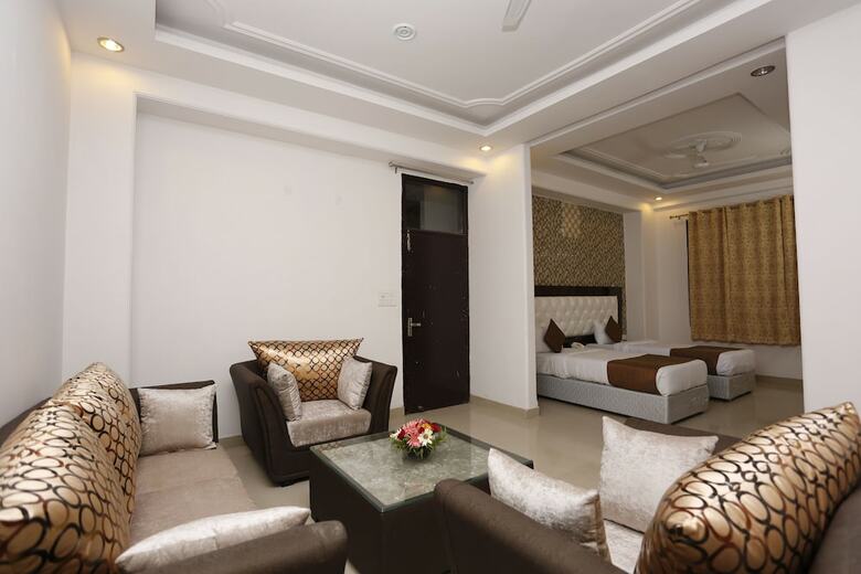 Hotel Mint City Center Suites