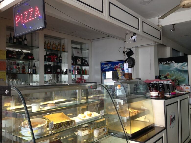 Hotel Pizza 24 Guesthouse