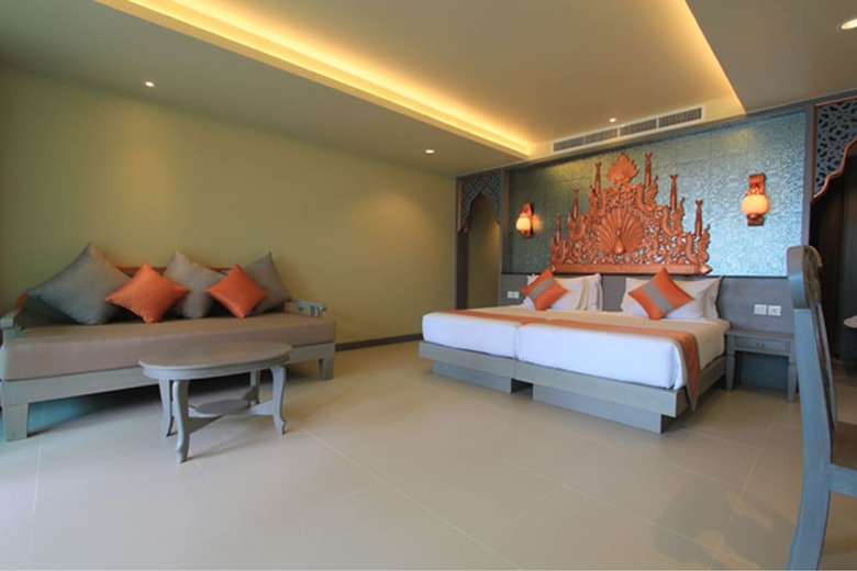 Hotel Maikhao Palm Beach Resort