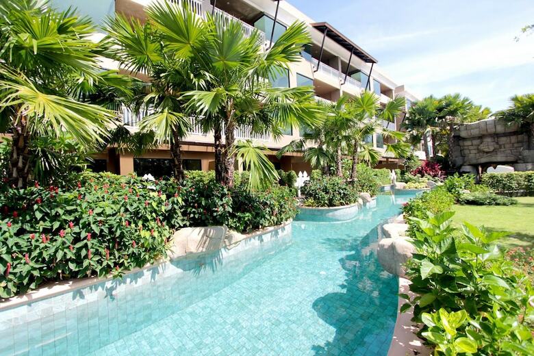 Hotel Maikhao Palm Beach Resort