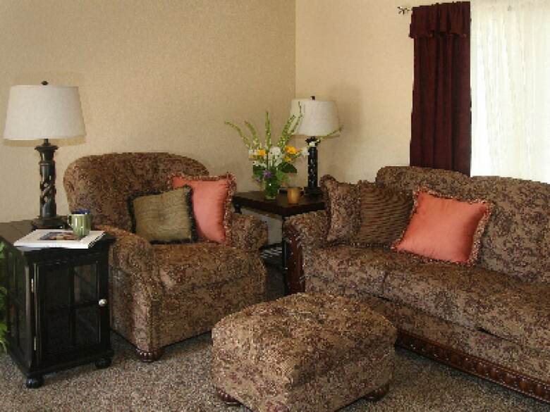 Bed & Breakfast Cottages On Armstrong