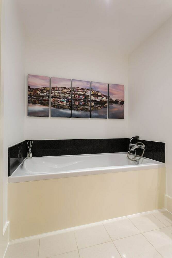 Apartamentos Veeve - Wharfing Views