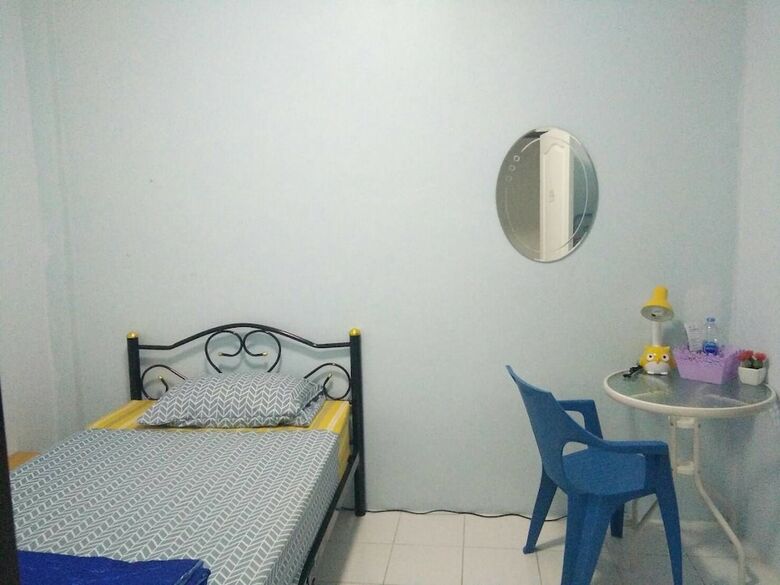 Hotel A & P House Charansanitwong