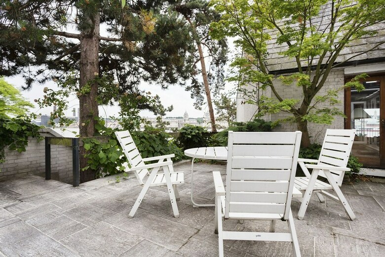 Veeve - Award-winning Waterside