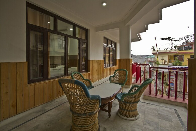 Oyo 8455 Hotel Akash