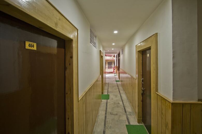 Oyo 8455 Hotel Akash