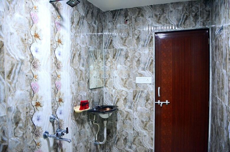 Oyo 6476 Hotel Panchgani Holiday Home