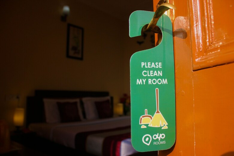 Oyo 4205 Hotel Anuj Regency