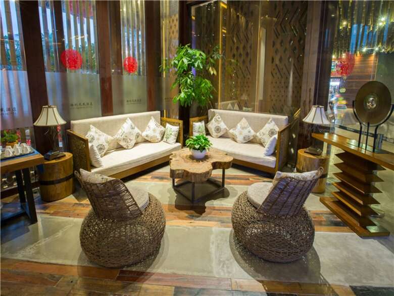 Sanya Poly Phoenix Hotel
