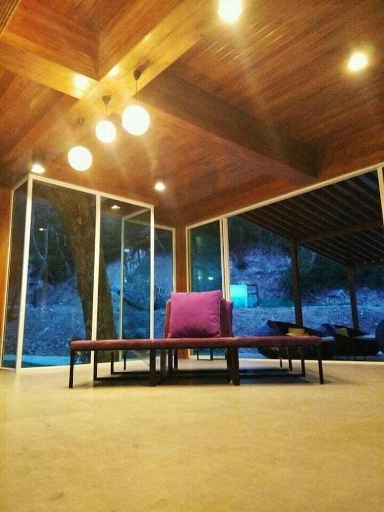 Hotel Sealey Resort Koh Larn