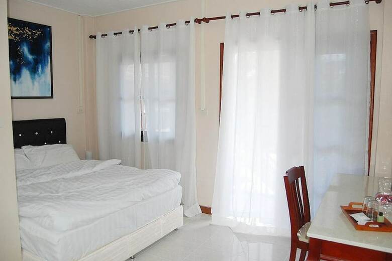 Hotel Nasuk House Cha-am