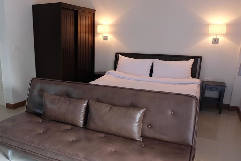 Hotel Nasuk House Cha-am