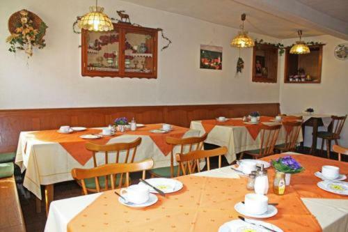 Hostal Gasthof Zur Krone