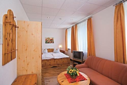 Hostal Pension Schmiedel
