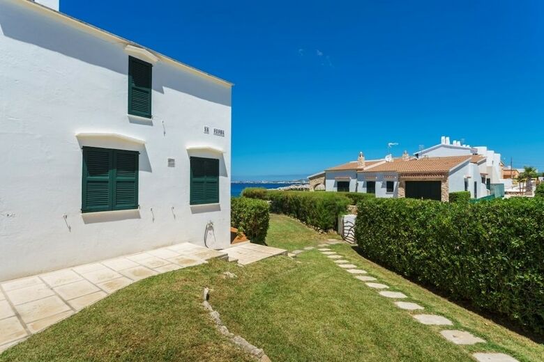 Apartamentos Cala Blanca Luxury
