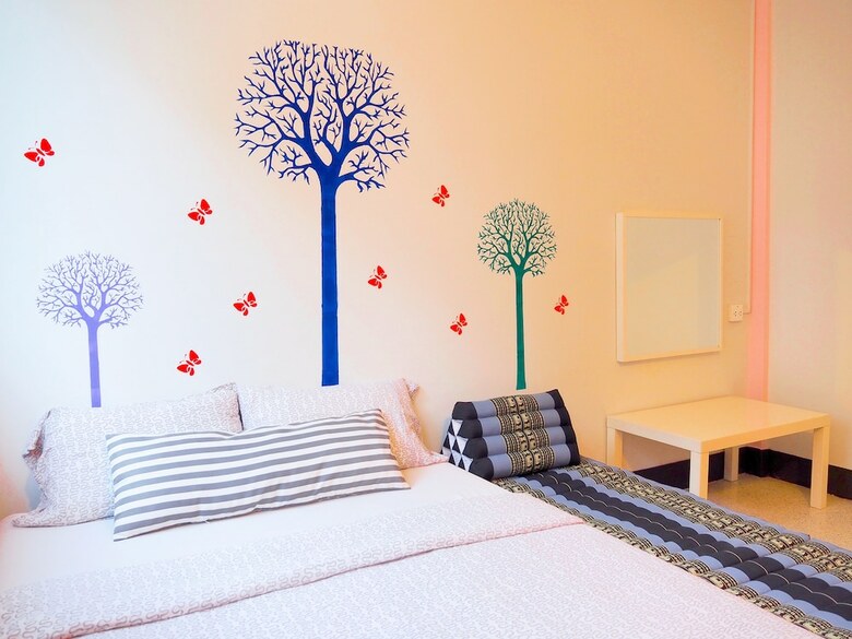 Hostal Baan Nampetch Hostel
