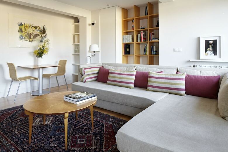 Apartamentos Araba Attic By Feelfree Rentals