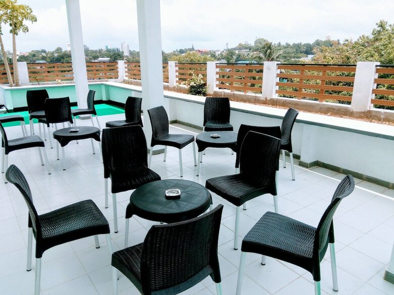 Queens Park Apartment