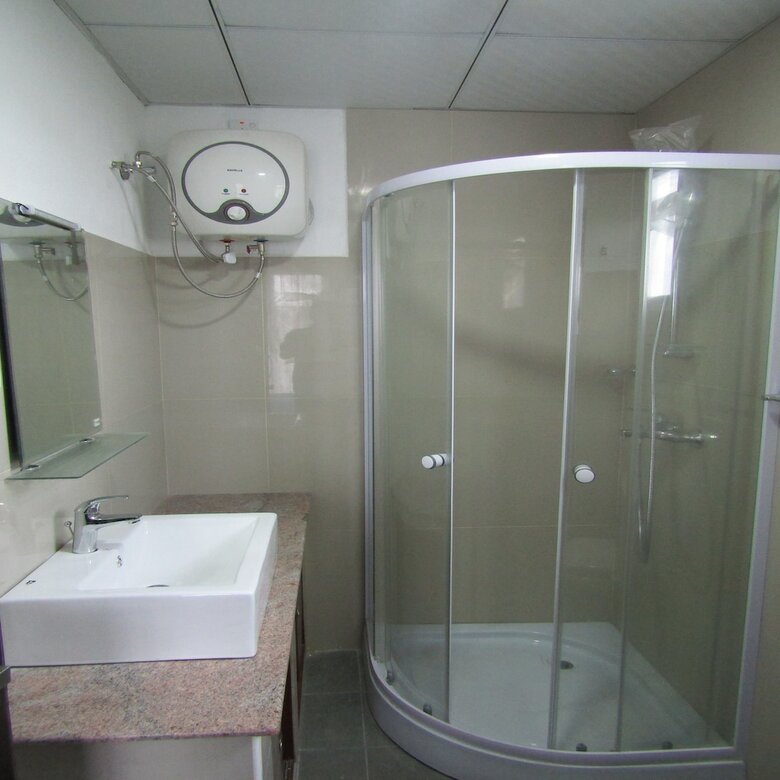 Queens Park Apartment