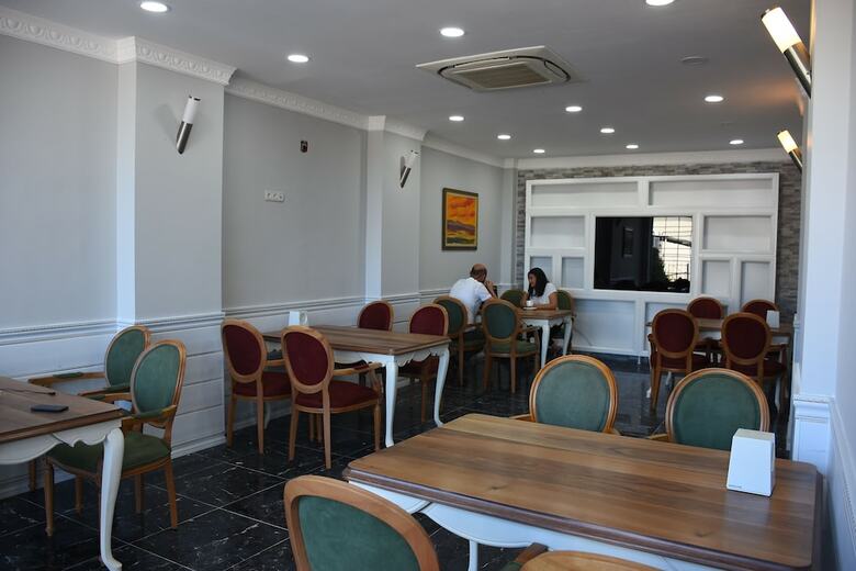 Real King Boutique Hotel