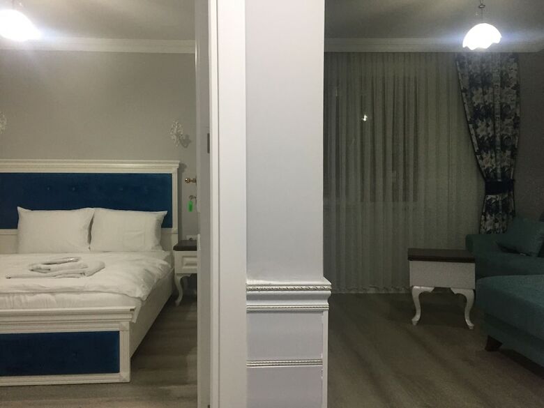 Real King Boutique Hotel