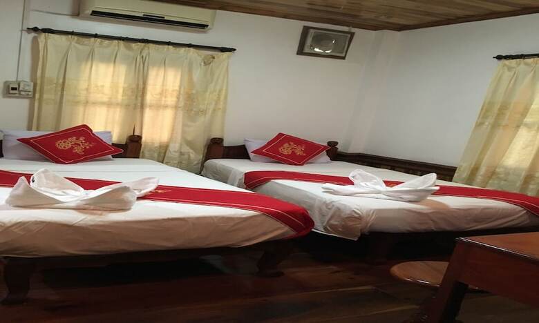 Hotel Kinnaly Place House