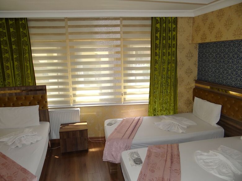 Meta Hotel