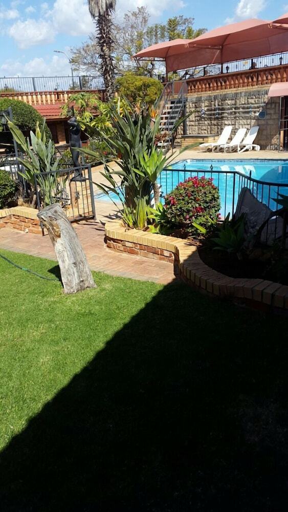 Hotel Valley View Guest House