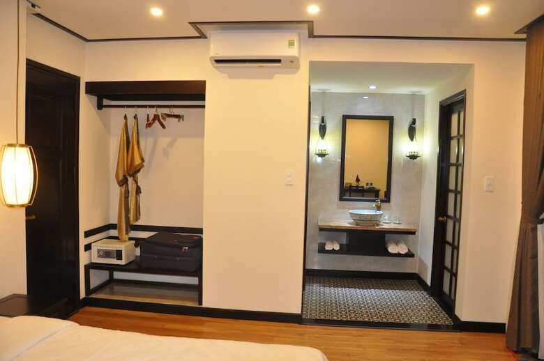 Hotel The Quin Riverside Villa