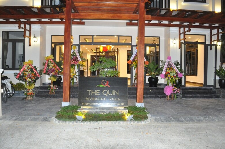 Hotel The Quin Riverside Villa