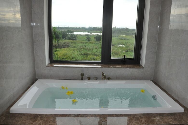 Hotel The Quin Riverside Villa