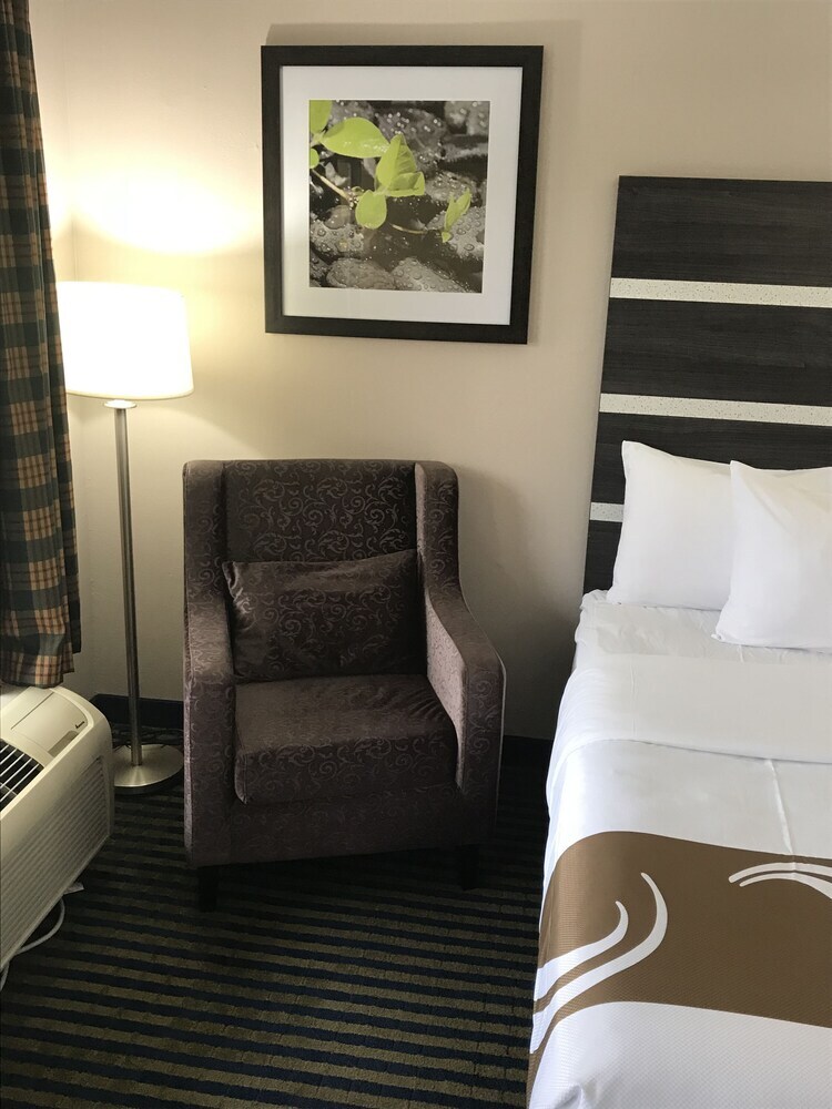 Hotel Quality Inn Savannah I-95