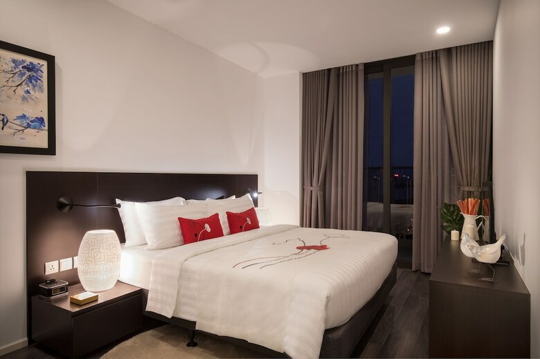 Aparthotel Somerset West Point Hanoi