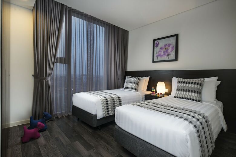 Aparthotel Somerset West Point Hanoi