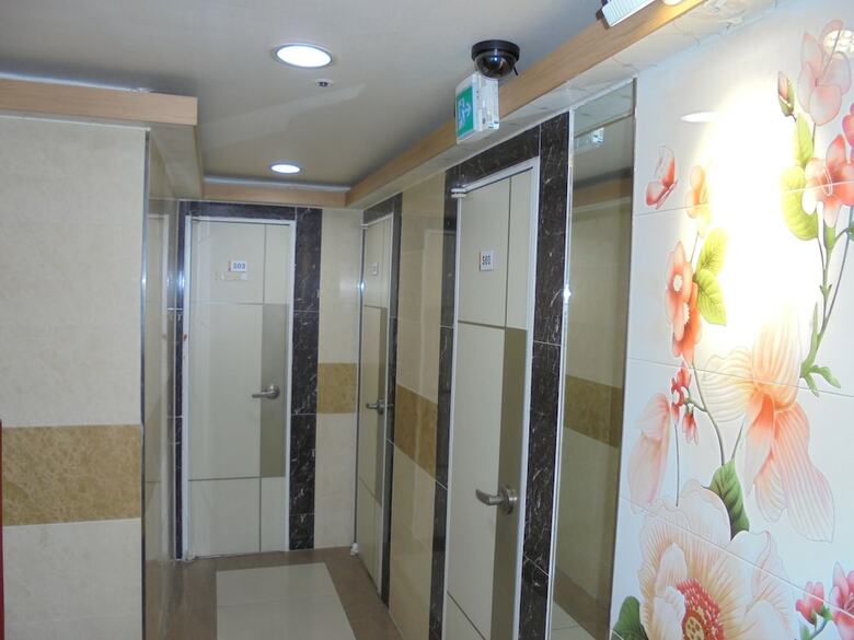 Hotel Feel House