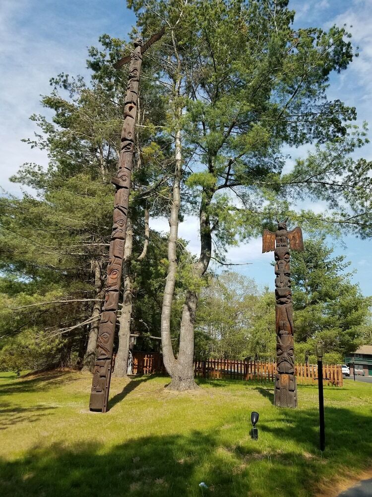 Hotel Nootka Lodge