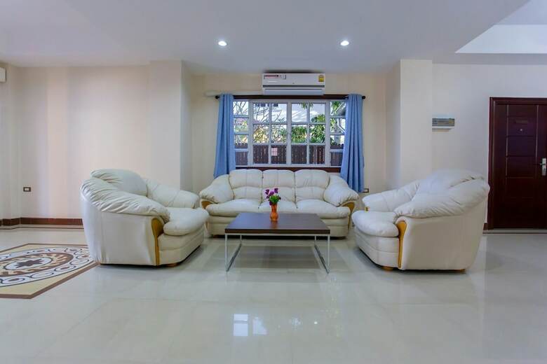 The Jomtien Modern Pool Villa