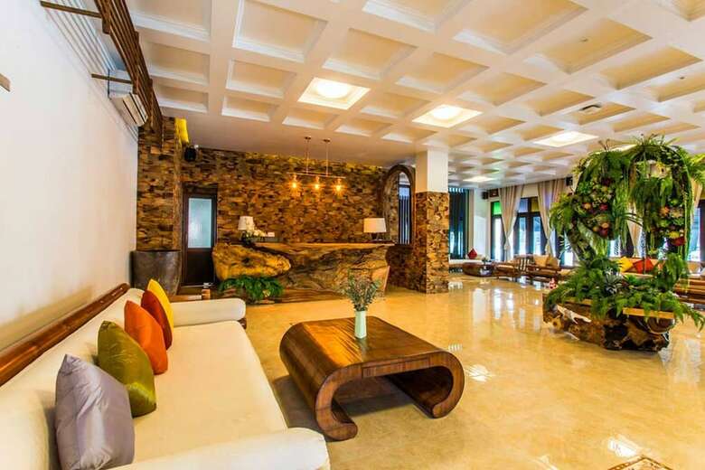 Nightbazaar Inn Hotel