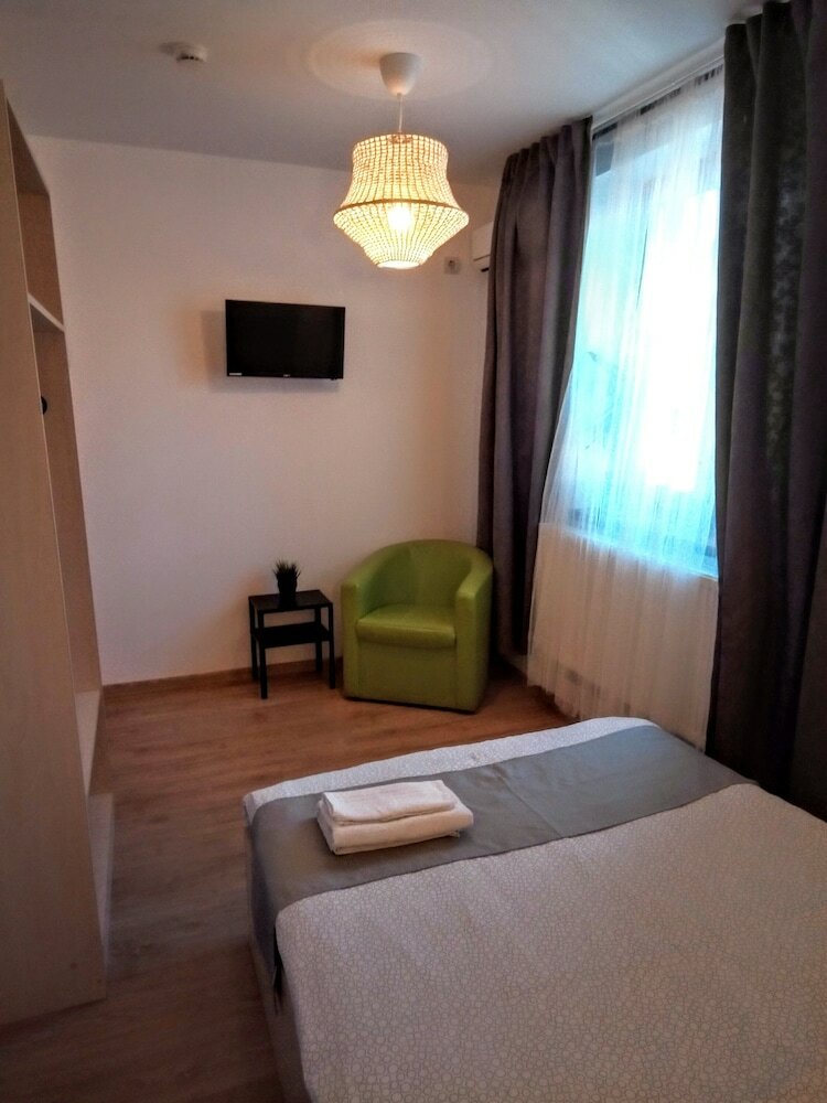 Hotel Central Guesthouse Bucharest - Adults Only