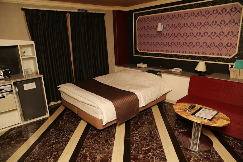 Hotel Ally - Adult Only