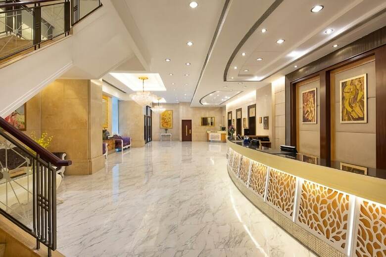 Hotel Ramada By Wyndham Hong Kong Grand View