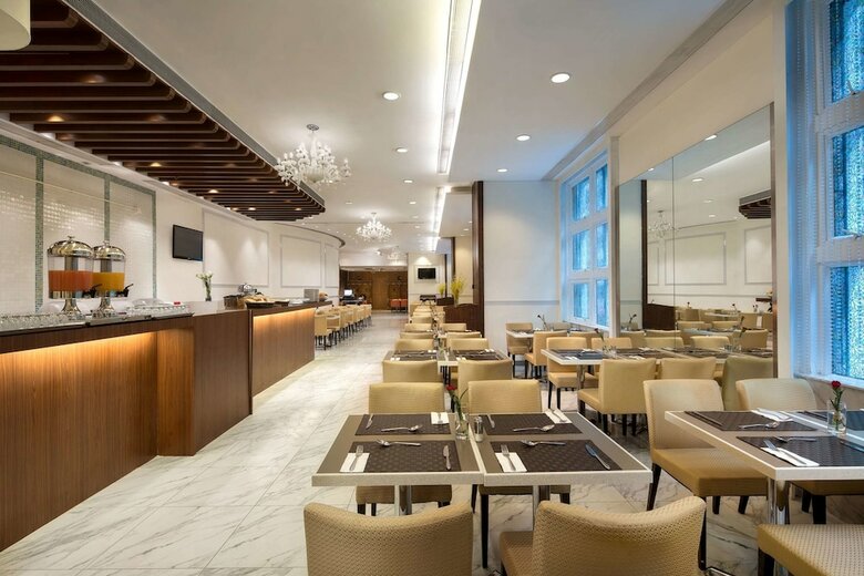 Hotel Ramada By Wyndham Hong Kong Grand View