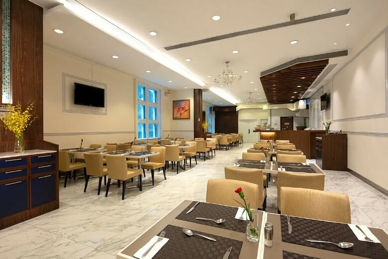 Hotel Ramada By Wyndham Hong Kong Grand View